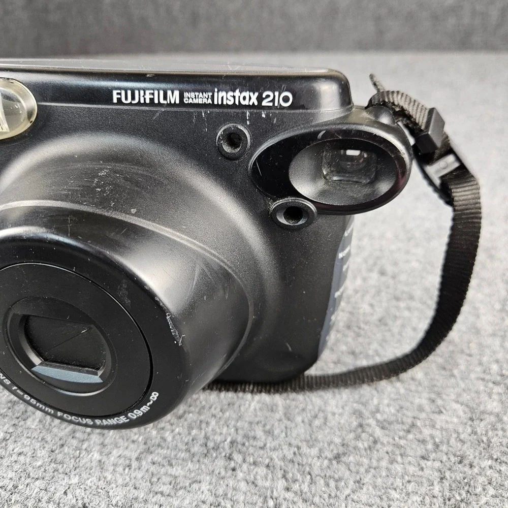 Fujifilm instax 210